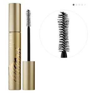 STILA huge extreme lash mascara